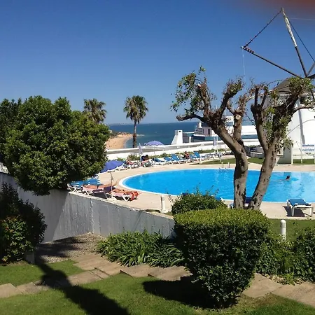 Cheerfulway Alto Do Moinho Lejlighedshotel 3*